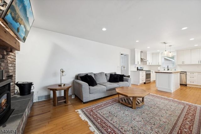 1012 County Road 619, Stillwater Twp., NJ 07860