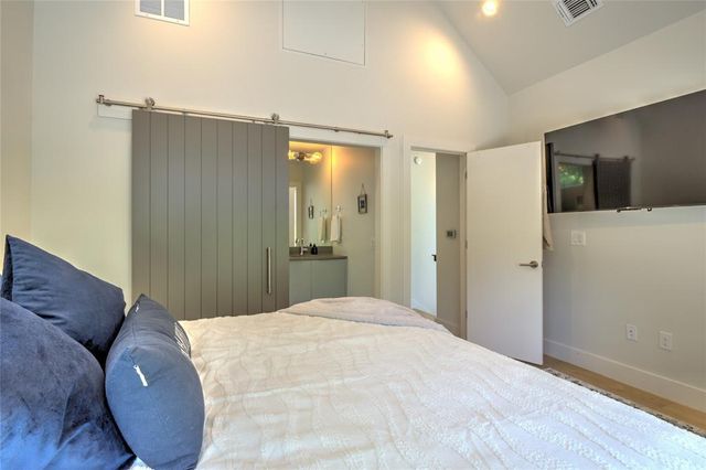 6005 Woodrow Ave, Austin, TX 78757