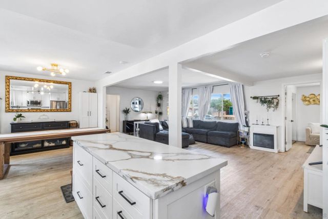 9239 Bellagio Rd, Santee, CA 92071