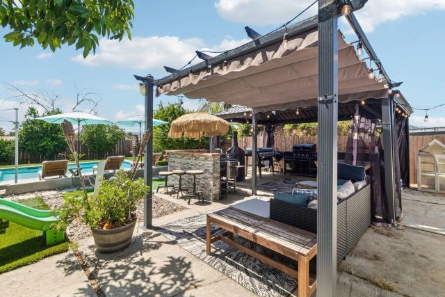 9239 Bellagio Rd, Santee, CA 92071