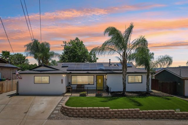 9239 Bellagio Rd, Santee, CA 92071
