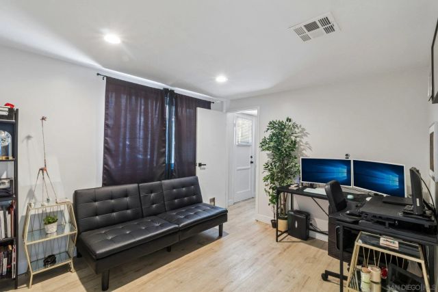 9239 Bellagio Rd, Santee, CA 92071