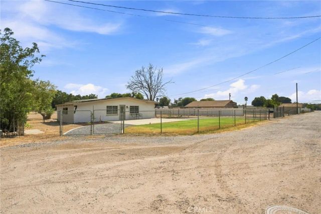 1020 Frontier Road, Norco, CA 92860