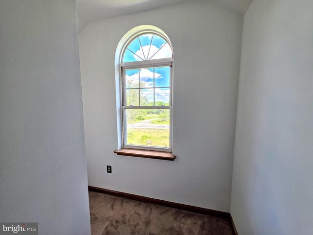 450 PATTEN CIR, Albrightsville, PA 18210