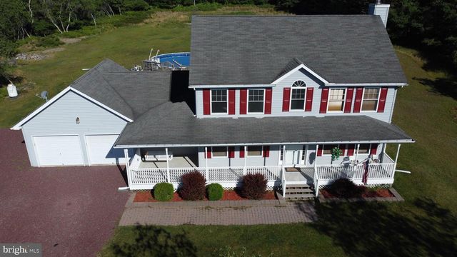 450 PATTEN CIR, Albrightsville, PA 18210