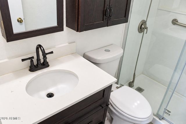 5233 W MOUNTAIN VIEW Road, Glendale, AZ 85302