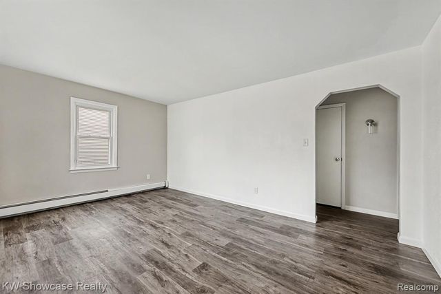 1690 Marylestone Drive, West Bloomfield, MI 48324