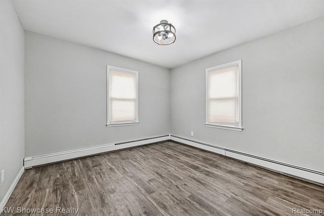 1690 Marylestone Drive, West Bloomfield, MI 48324