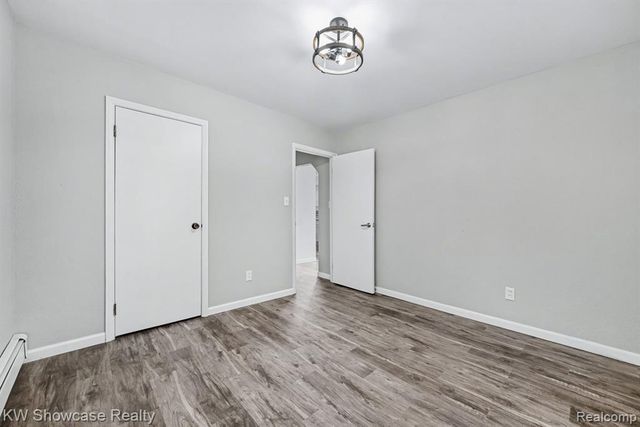 1690 Marylestone Drive, West Bloomfield, MI 48324