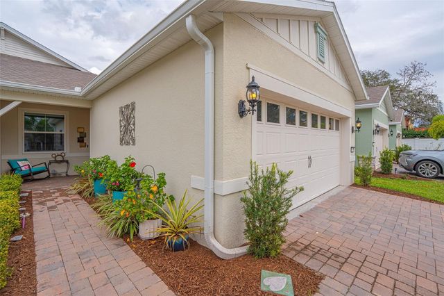 13615 SPLASHING ISLA DRIVE, Winter Garden, FL 34787