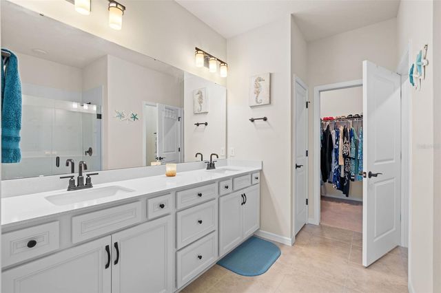 13615 SPLASHING ISLA DRIVE, Winter Garden, FL 34787