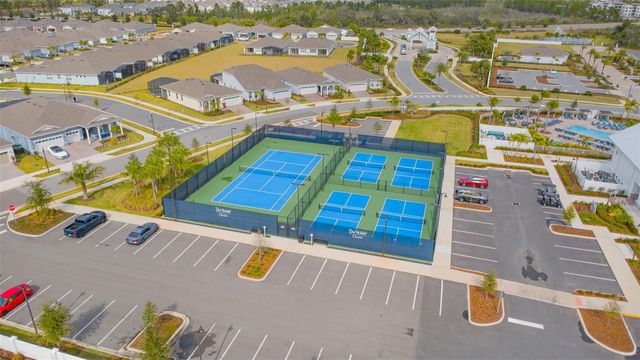 13615 SPLASHING ISLA DRIVE, Winter Garden, FL 34787