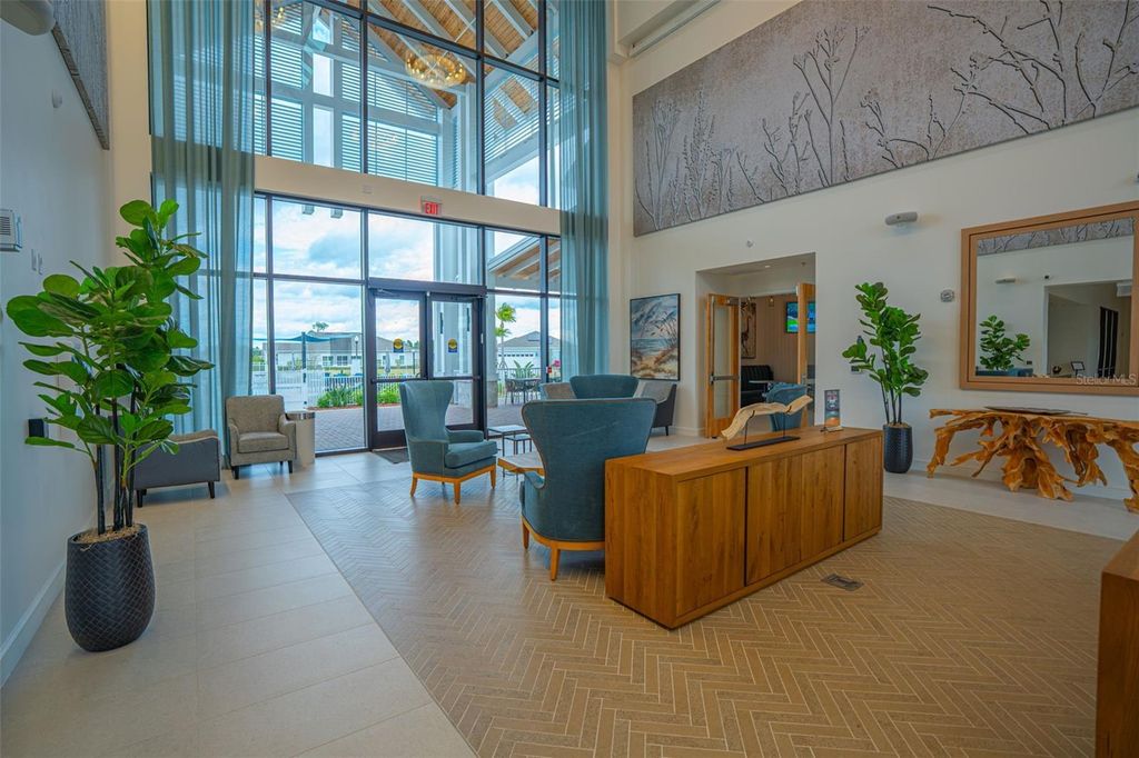 Image 51 of property listing at 13615 SPLASHING ISLA DRIVE, Winter Garden, FL 34787