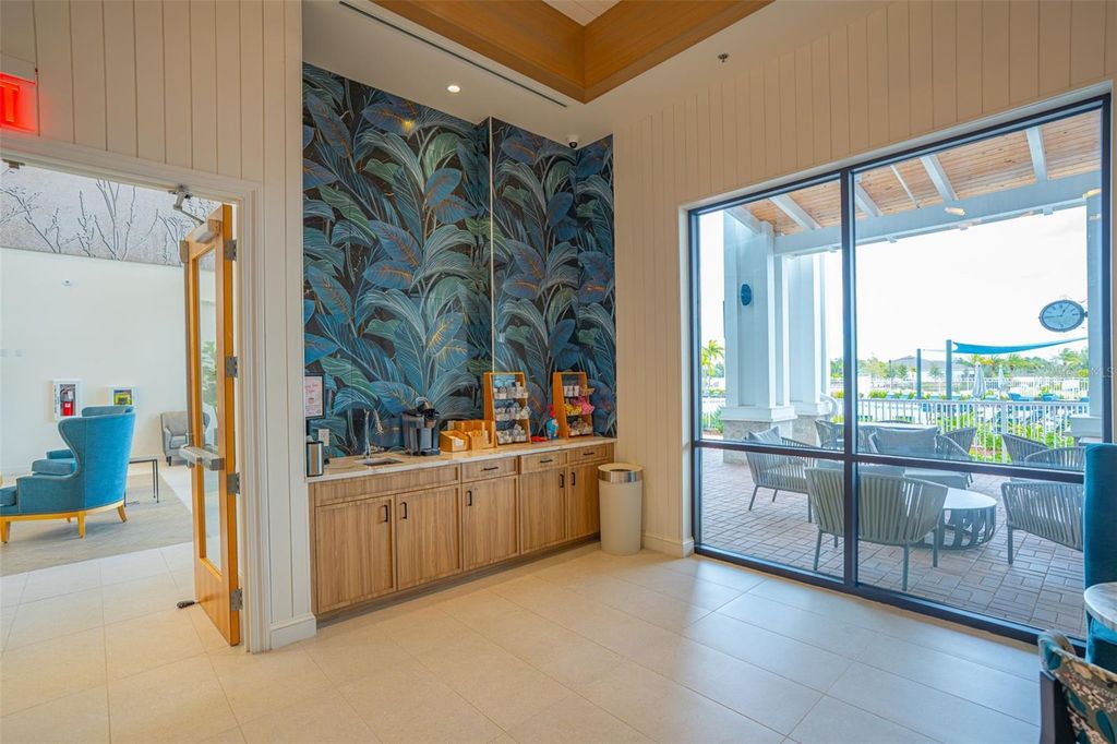 Image 53 of property listing at 13615 SPLASHING ISLA DRIVE, Winter Garden, FL 34787