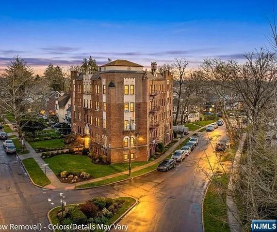 303 Hamilton Place B4, Hackensack, NJ 07601