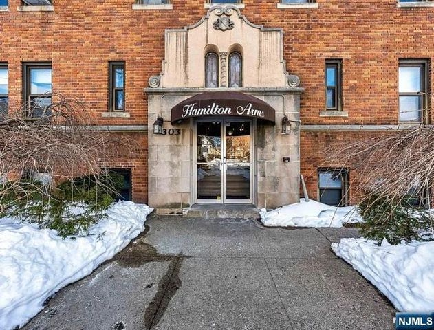 303 Hamilton Place B4, Hackensack, NJ 07601