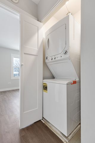 1066 Glouchester Harbor 1066, Schaumburg, IL 60193