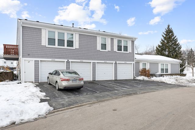 1066 Glouchester Harbor 1066, Schaumburg, IL 60193