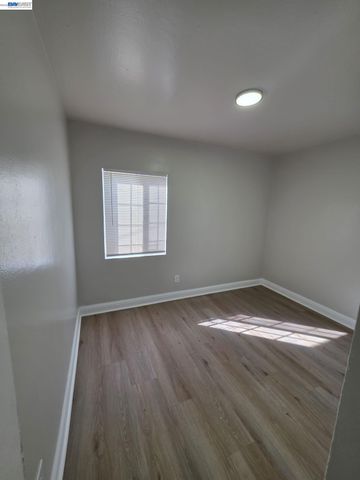 20331 CONCORD AVE, Hayward, CA 94541