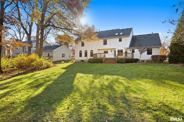 6110 N OAK LEAF Court, Peoria, IL 61615