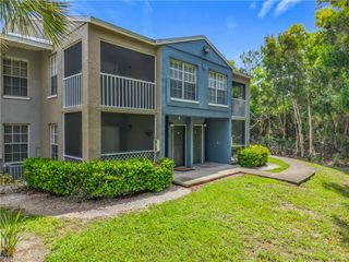 194 Santa Clara DR # 12, Naples, FL 34104