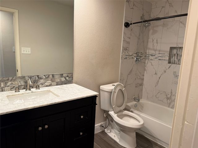 8645 Mill Creek Road, Irving, TX 75063