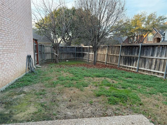 8645 Mill Creek Road, Irving, TX 75063