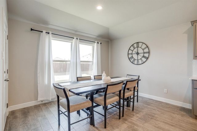 1338 Elmwood Drive, Cedar Hill, TX 75104