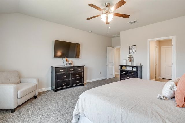 1338 Elmwood Drive, Cedar Hill, TX 75104