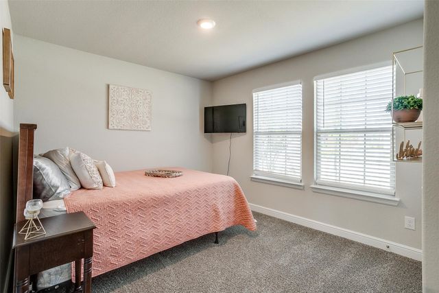 1338 Elmwood Drive, Cedar Hill, TX 75104