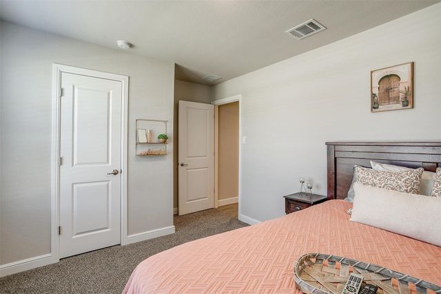 1338 Elmwood Drive, Cedar Hill, TX 75104