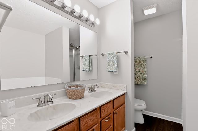9025 Exeter Court, Fishers, IN 46038