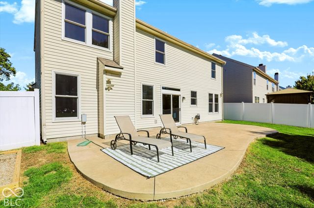 9025 Exeter Court, Fishers, IN 46038