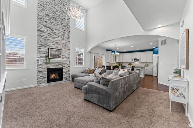 3877 W BUMPER CROP CIR, Riverton, UT 84065