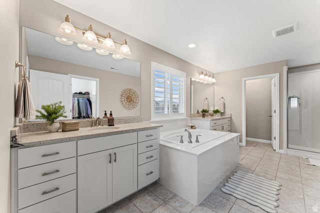 3877 W BUMPER CROP CIR, Riverton, UT 84065