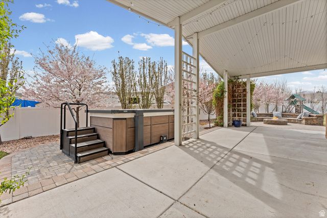 3877 W BUMPER CROP CIR, Riverton, UT 84065