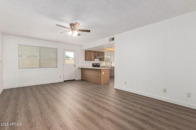 5055 W Vogel Avenue, Glendale, AZ 85302