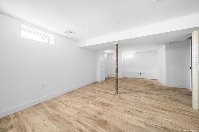 87 Parsons Drive, Hempstead, NY 11550