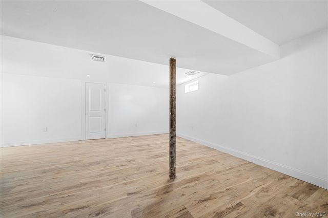 87 Parsons Drive, Hempstead, NY 11550