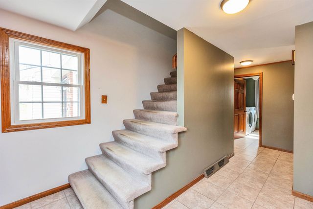 22 Taschereau Boulevard, Nashua, NH 03062