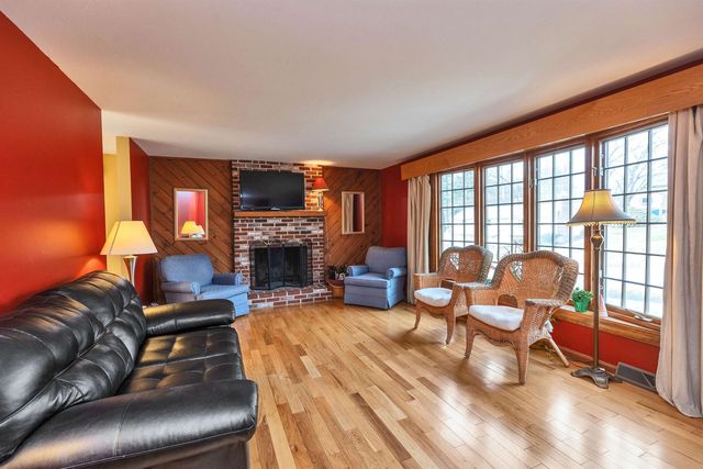 22 Taschereau Boulevard, Nashua, NH 03062