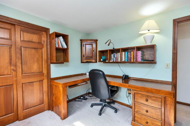 22 Taschereau Boulevard, Nashua, NH 03062