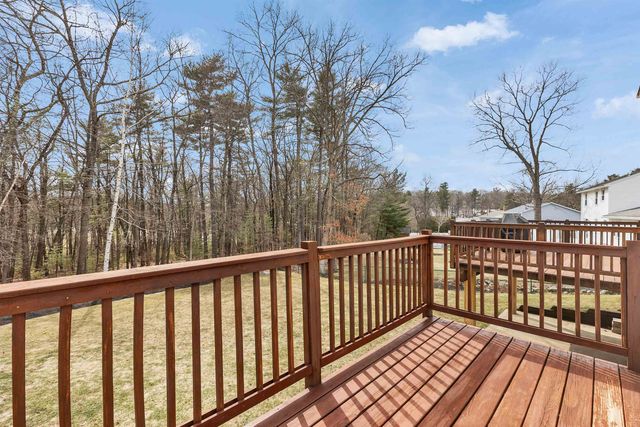 22 Taschereau Boulevard, Nashua, NH 03062