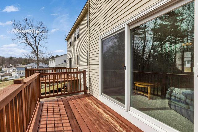 22 Taschereau Boulevard, Nashua, NH 03062