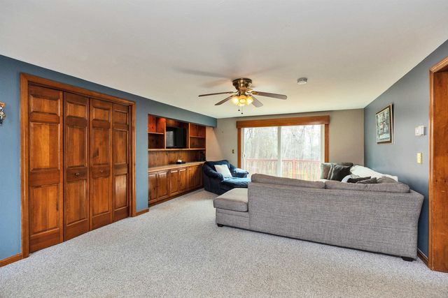 22 Taschereau Boulevard, Nashua, NH 03062