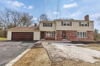 22 Taschereau Boulevard, Nashua, NH 03062