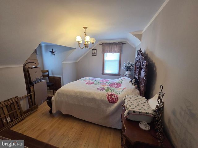 412 W BERTSCH ST, Lansford, PA 18232
