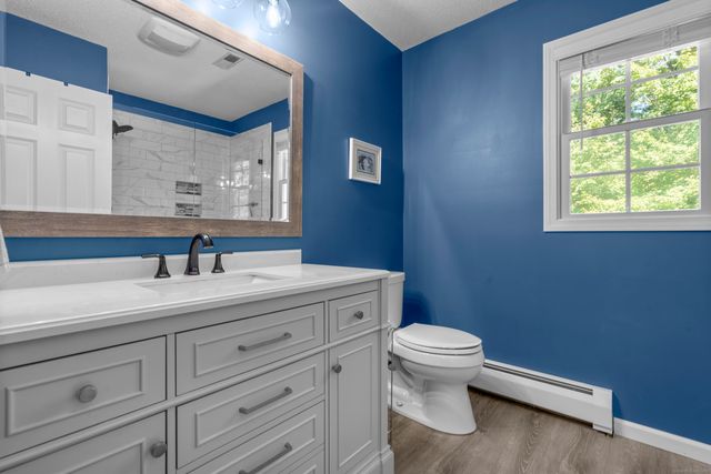 32 Blackledge Drive, Colchester, CT 06415