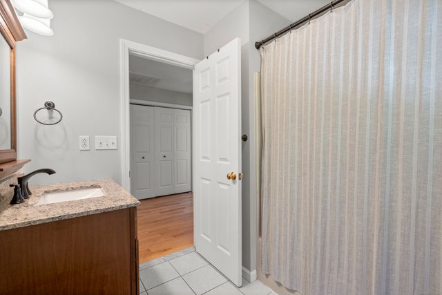 32 Blackledge Drive, Colchester, CT 06415