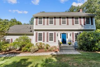 32 Blackledge Drive, Colchester, CT 06415